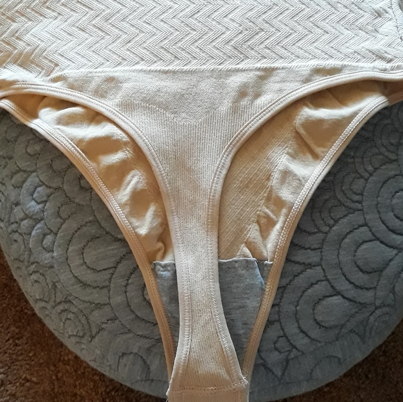 Thong Waist Trainer Tummy Control - Picture 2 of 6